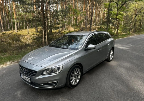 Volvo V60 cena 41000 przebieg: 208000, rok produkcji 2014 z Kępno małe 232